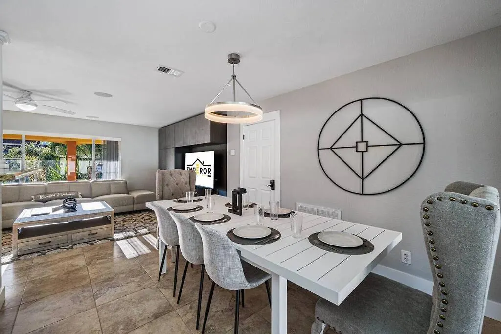 Luxury Heated Salt Pool House In Perfect Location! Vila Tampa