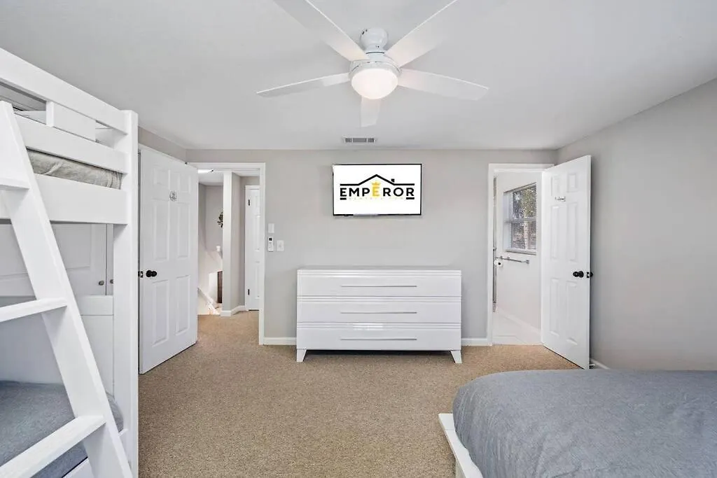 Luxury Heated Salt Pool House In Perfect Location! Vila Tampa