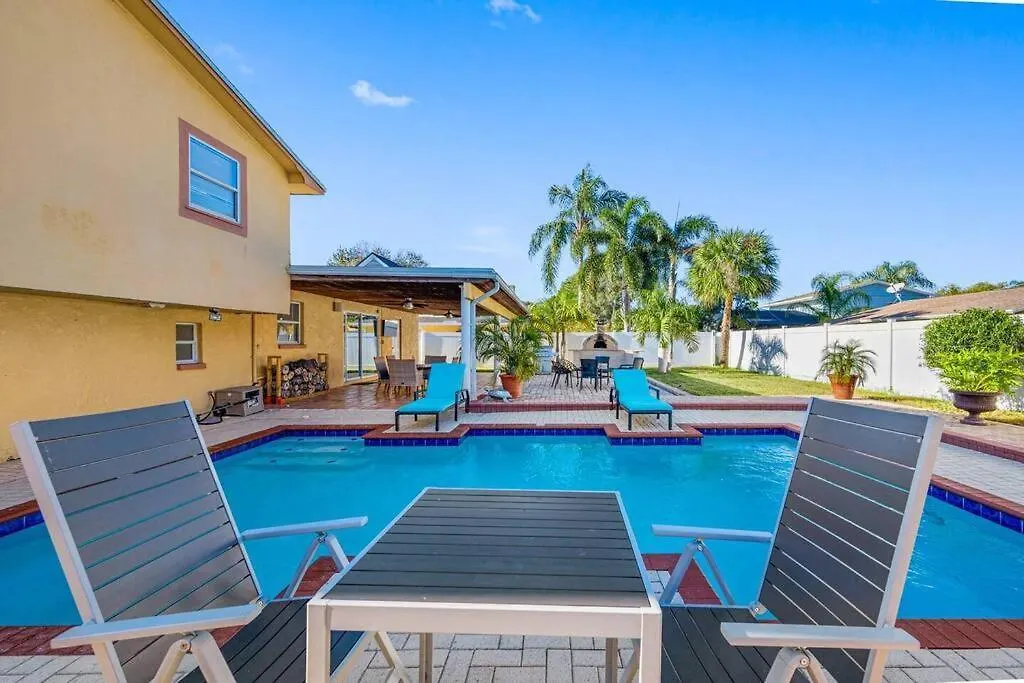 Luxury Heated Salt Pool House In Perfect Location! Vila Tampa Estados Unidos da América