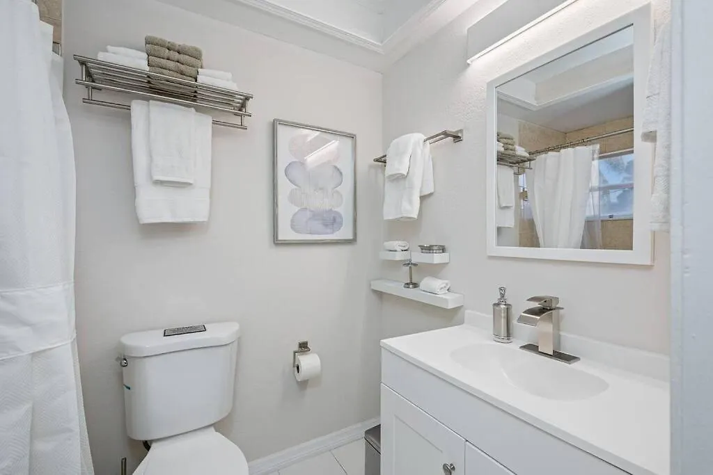 Luxury Heated Salt Pool House In Perfect Location! Vila Tampa 0*,  Estados Unidos da América