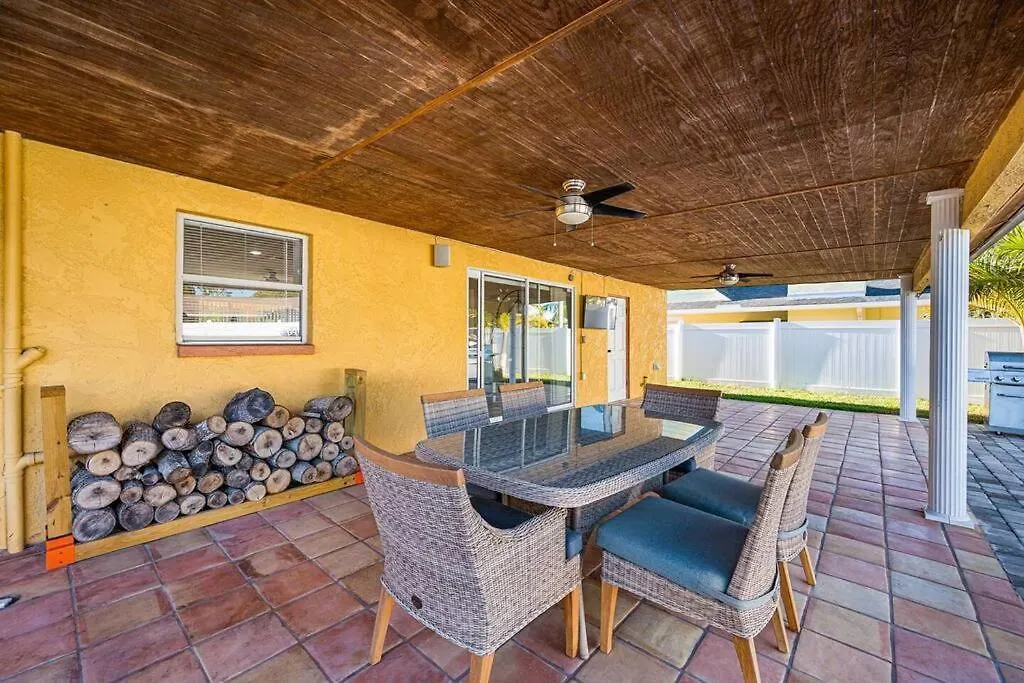 Luxury Heated Salt Pool House In Perfect Location! Vila Tampa