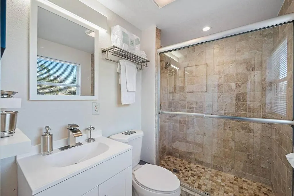 Luxury Heated Salt Pool House In Perfect Location! Vila Tampa Estados Unidos da América